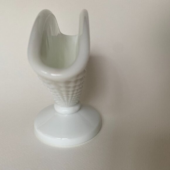 Westmoreland Hobnail Milk Glass fan vase - Picture 3 of 5
